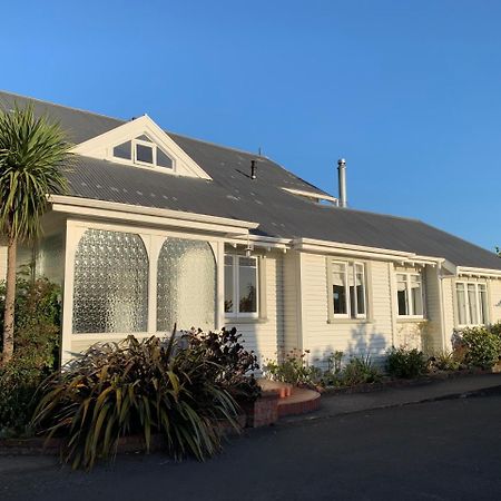 Browns Boutique Bed And Breakfast Whanganui Exterior foto